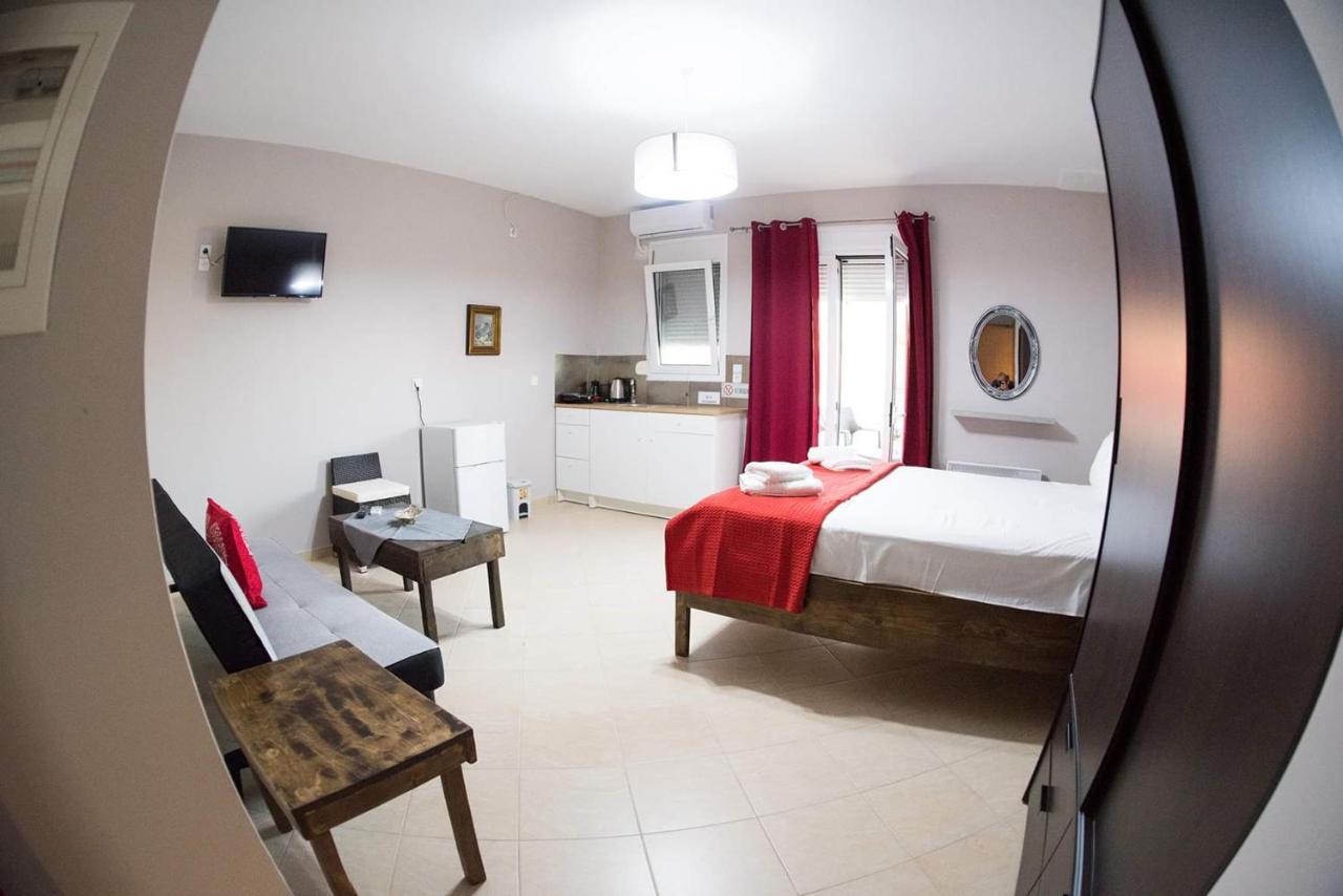 Ferienwohnung Mirmidones Anesis Agrelia Exterior foto