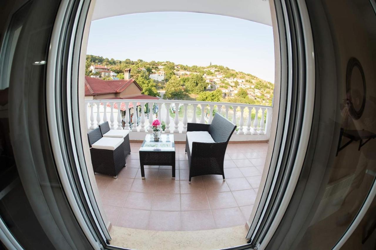 Ferienwohnung Mirmidones Anesis Agrelia Exterior foto